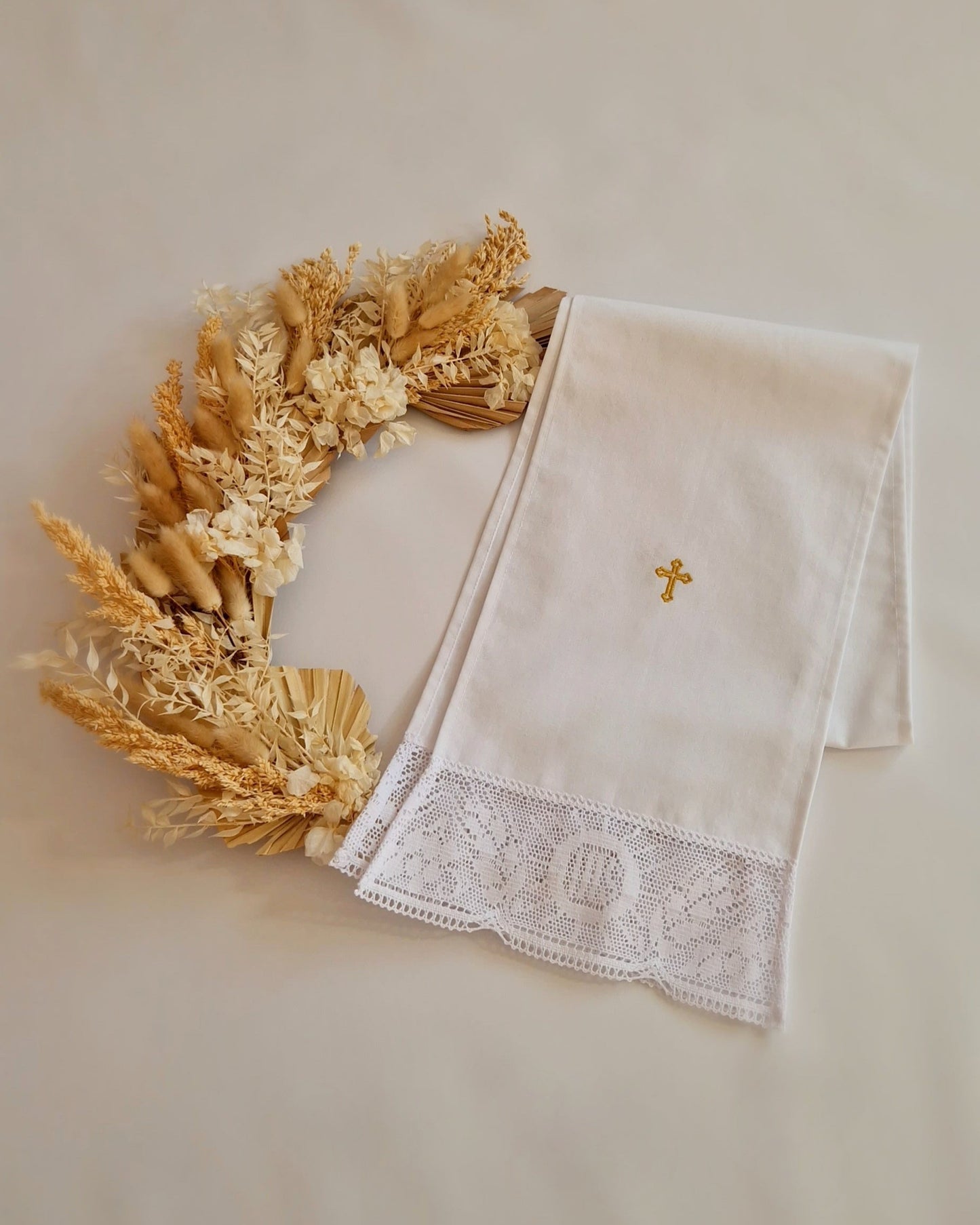 Taufschal bestickt mit Kreuz in gold oder silber