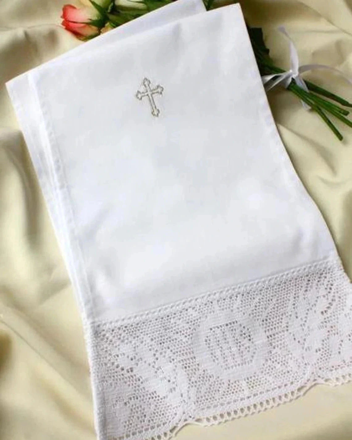 Taufschal bestickt mit Kreuz in gold oder silber