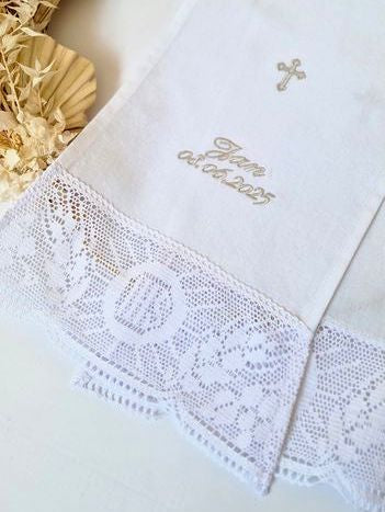 Taufschal bestickt mit Kreuz in gold oder silber