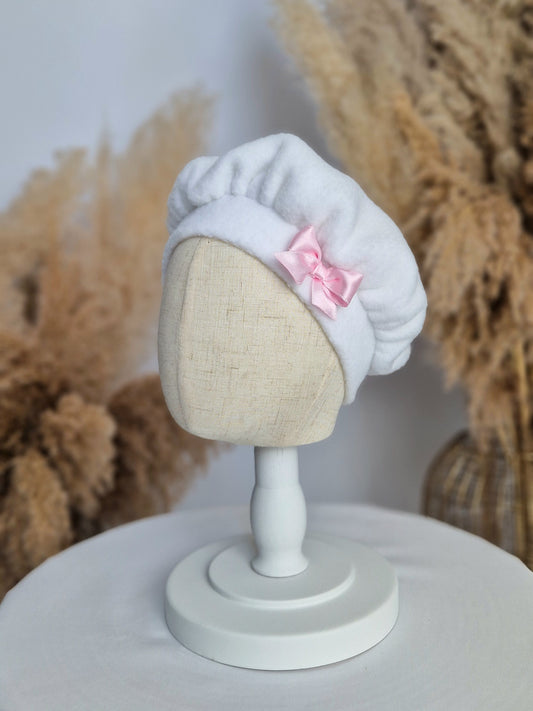 Taufmütze für Jungen und Mädchen, Fleece, Taufhaube, Mütze für Taufe weiss, Baskenmütze