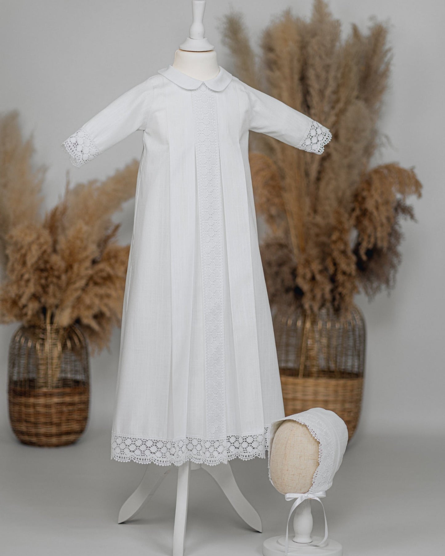 PAULA Taufkleid mit Mütze, Baumwolle, für Jungen und Mädchen im Ministrantenkleid-Design